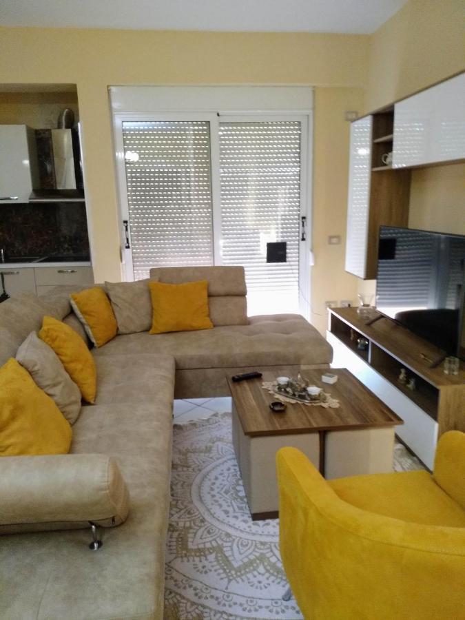 Vlorë Sarah Appartamento מראה חיצוני תמונה